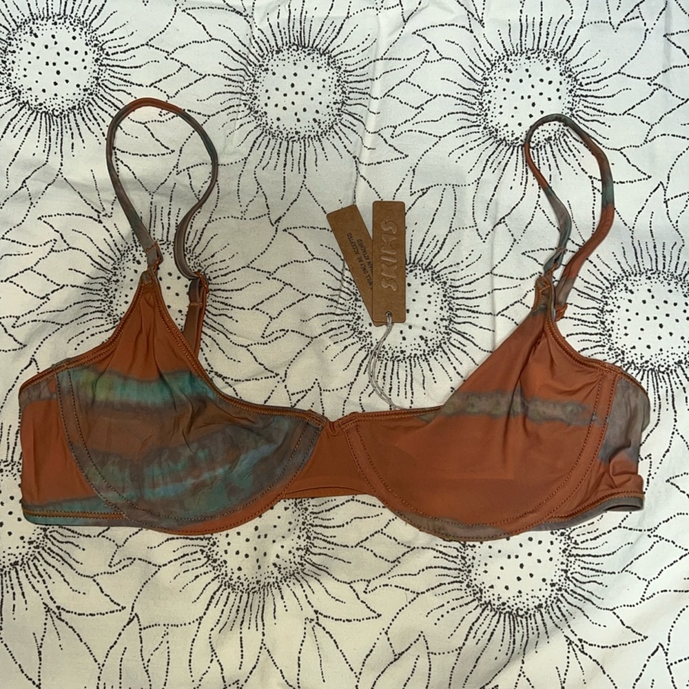 Skims JELLY SHEER UNDERWIRE SCOOP BRA | TIE DYE PRINT